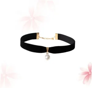 Fashionable Pearl Choker Necklace for Women Chic Black Collar Accessory for Daily Wear Parties Weddings and Special Events