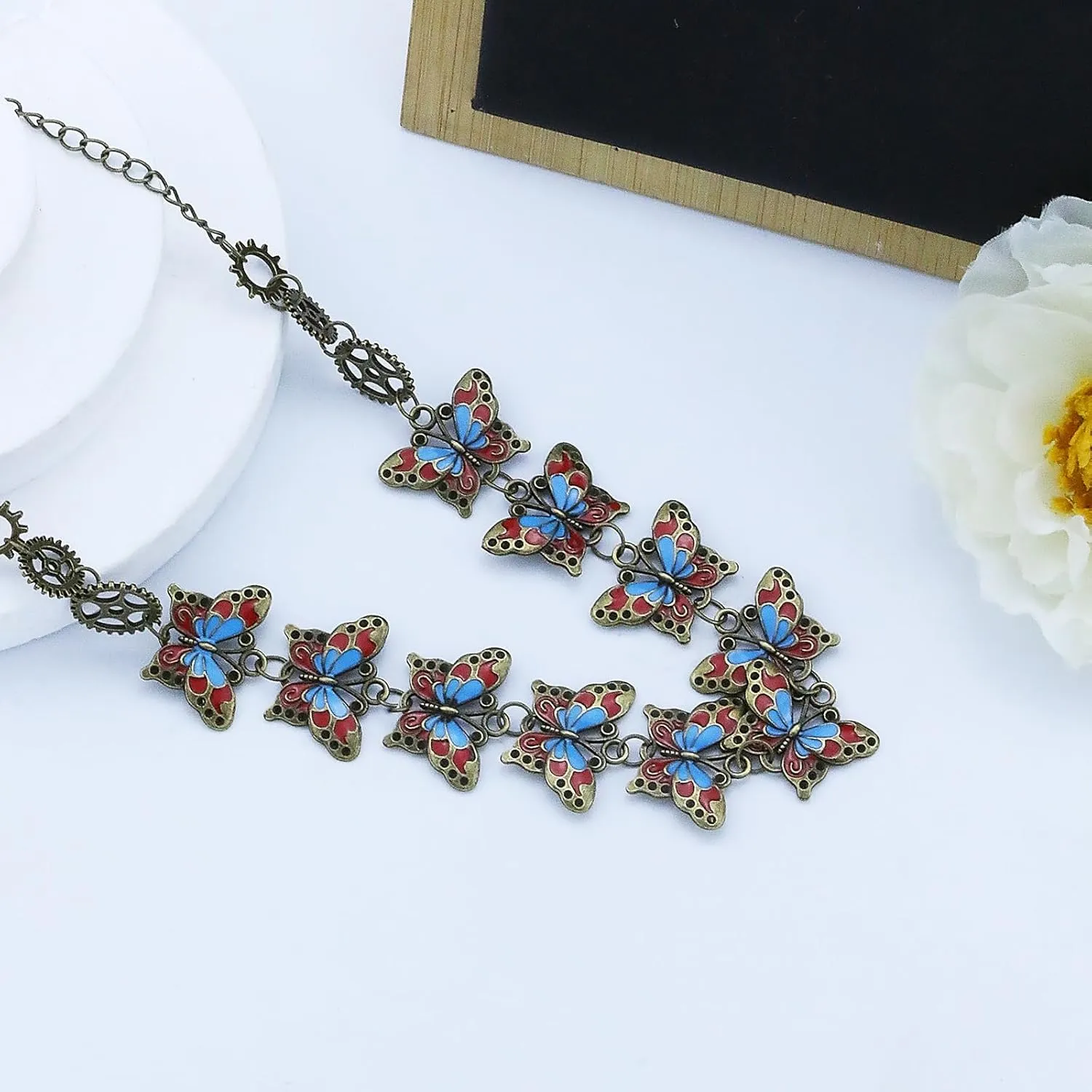 Gothic Punk Necklace Goth Cross Rivet Spider Butterfly Snake Star Choker Necklace Emo Black Beaded Necklace for Women Halloween Jewelry Accessories