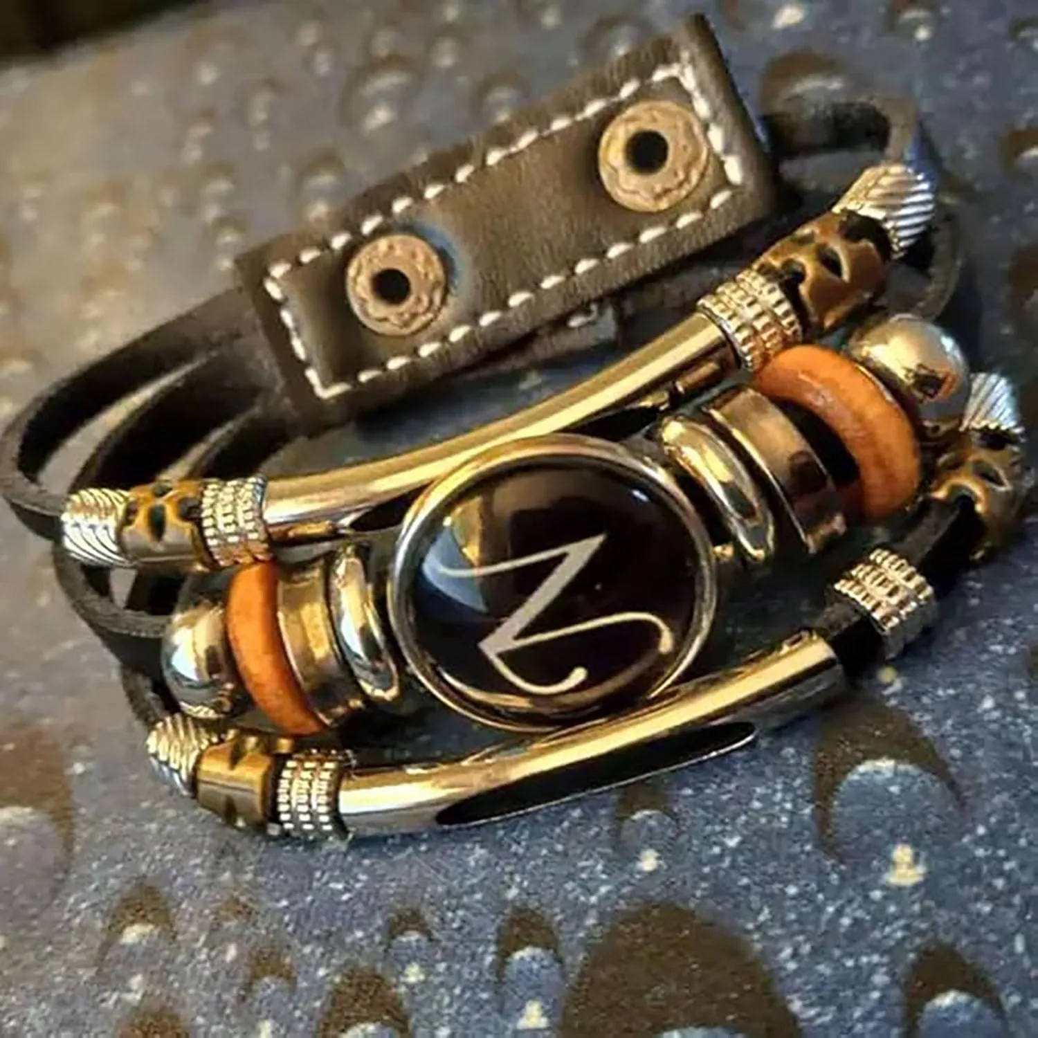Handmade 26 Letter Leather Bracelet, 2025 New Black Leather Initial Bracelet, Boho Multilayer Braided Bangle with Letter Pattern, Personalized Bracelets for Women Men (B,one size)
