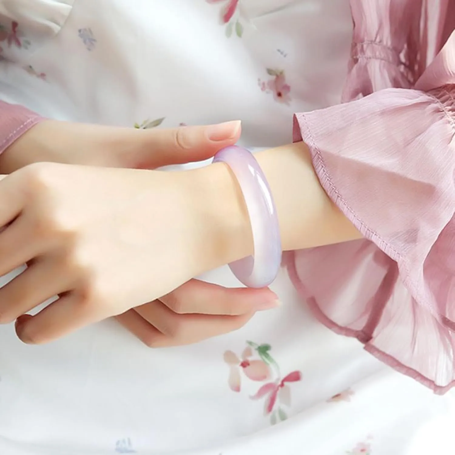 Jade Bangle Bracelet For Women, Natural Ice Species Transparent Light Purple Plump, Fresh And Beautiful Agate
