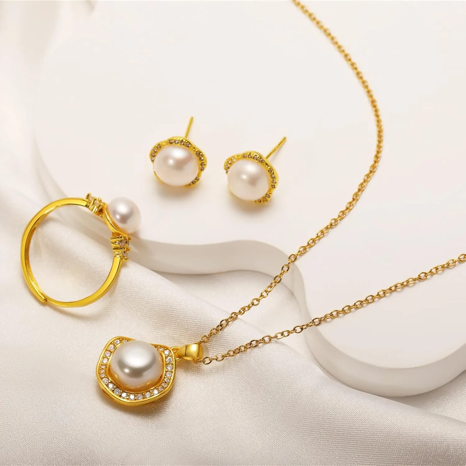 la luen Pearl Necklace Set,S925 Gold/Silver Plated 3piece Freshwater Pearl with CZ Diamond Necklace Stud Earrings Ring Jewelry for Women Mom Brides Bridesmaids