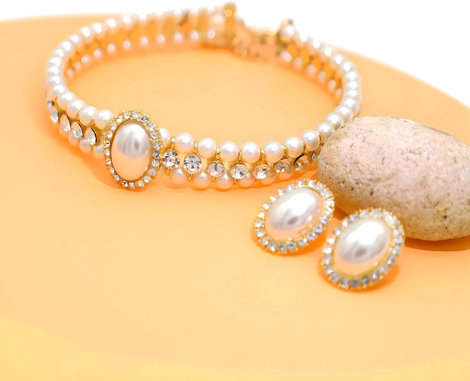 Pearl Choker Necklace for Women Gold Crystal Rhinestone Pearl Collar Statement Necklaces Earrings Bridal Pearls Diamond jewelry Set for Wedding
