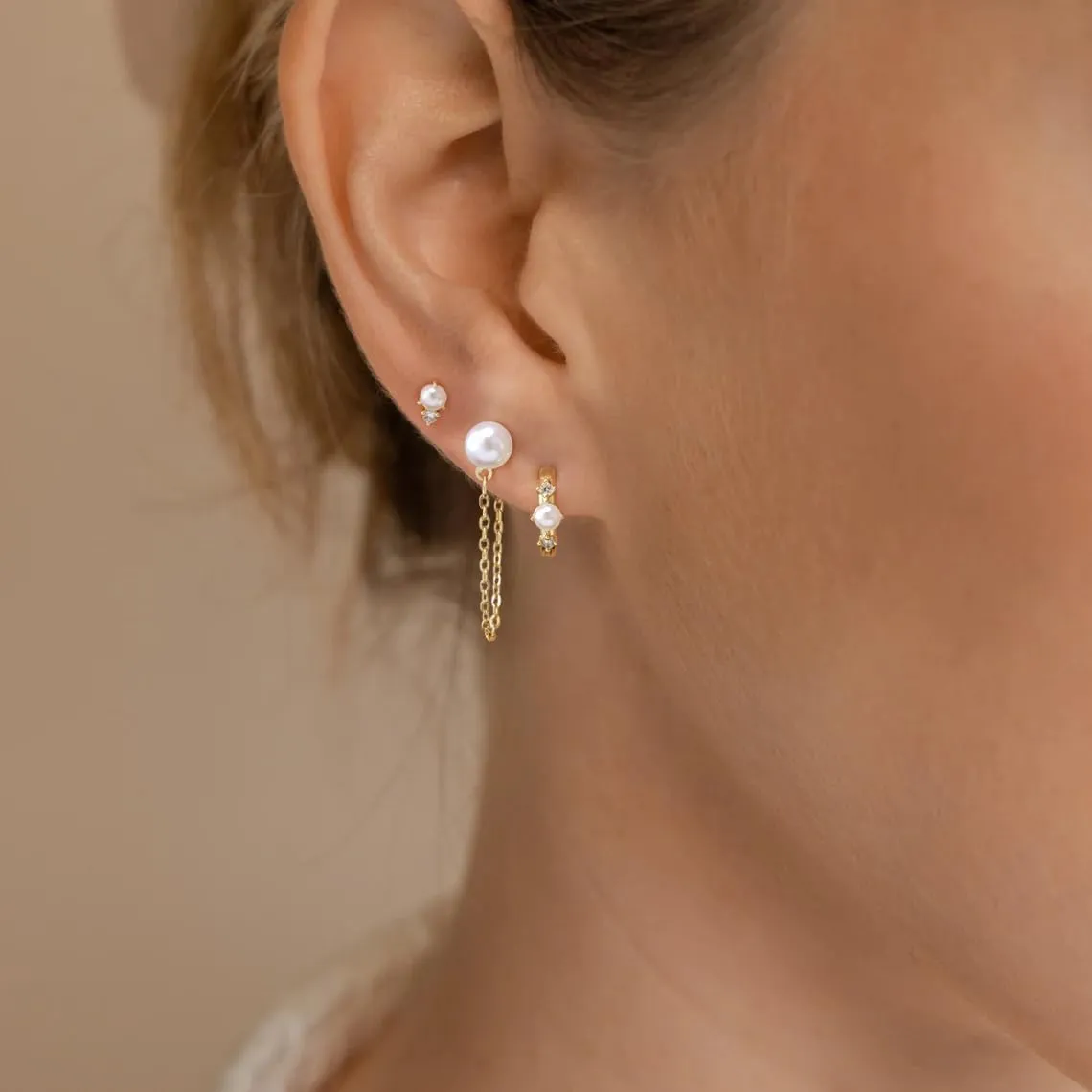 Pearl Earrings for Women,Dainty Gold Pearl Drop Earrings Freshwater Wedding Earrings for Brides Pearl Dangle Earrings Cute Small Pearl Hoop Earrings Jewelry
