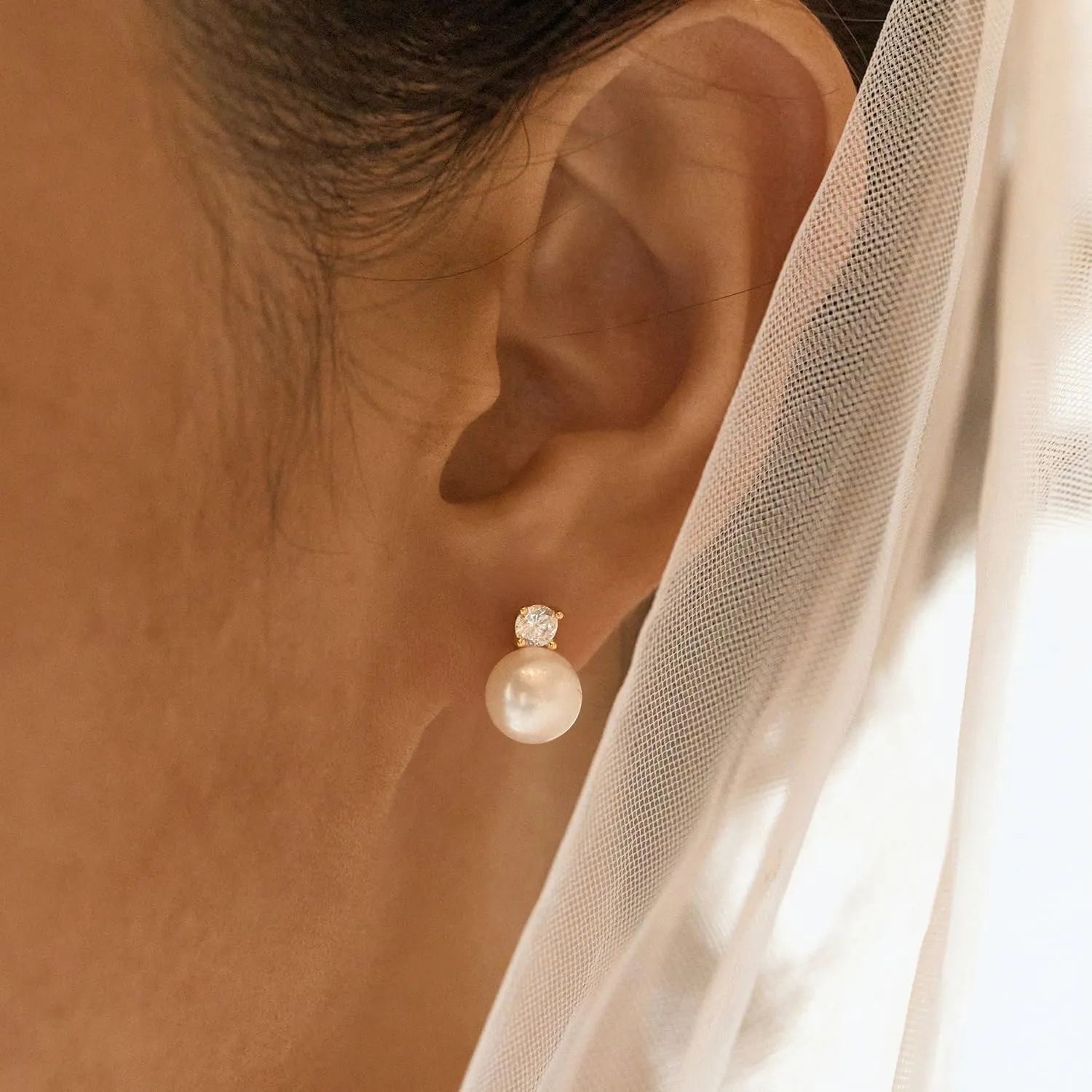 Pearl Earrings,6mm/8mm/10mm Gold/Silver Pearl Stud Earrings for Women Dainty 14K Gold CZ Diamond Earring Trendy Hypoallergenic Wedding Earring for Women Bridesmaid Gift