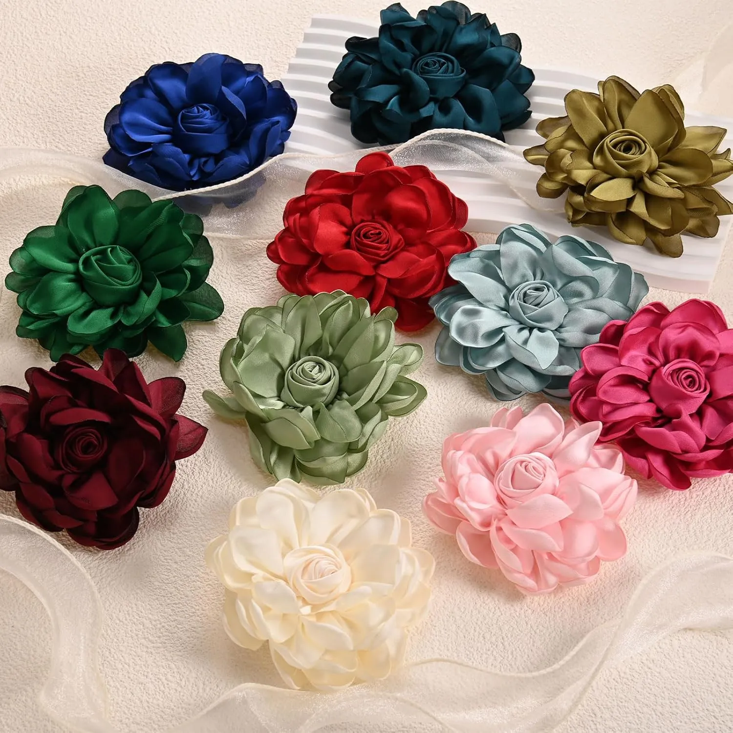 Rose Flower Brooches and Pins for Women, Lapel Pins Dainty Satin Fabric Big Camellia Hair Flowers Clips for Wedding/Parties/Clothes/Jewelry