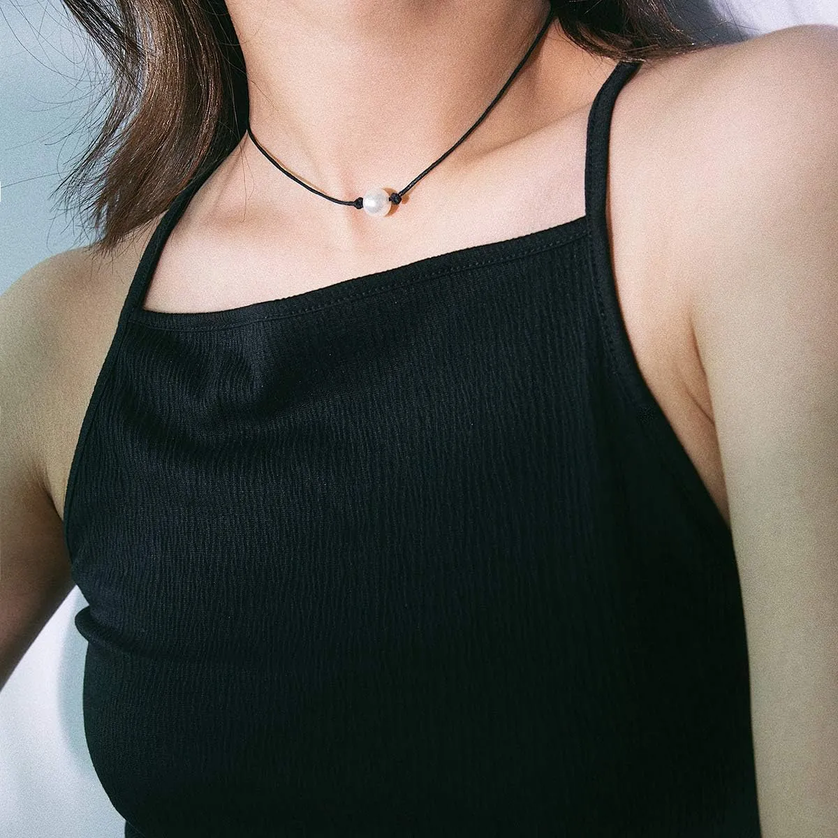Small Bead Choker Necklace for Women Cute Boho Beaded Necklaces Adjustable Beach Shell Bead Necklace