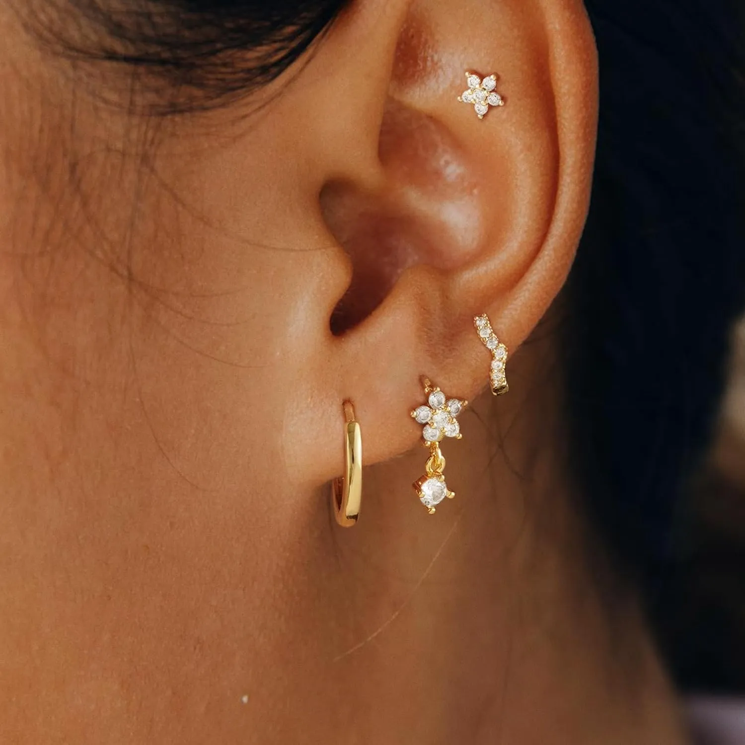 Stud Earrings for Women Dainty Small Hoop Earrings 14K Gold/Silver Plated Cartilage Earring Set CZ Dangle Huggie Earrings Lightweight Hypoallergenic Earrings Trendy Multiple Piercings Jewelry