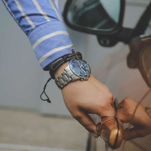 Traicere - Vintage leather bracelet with cross