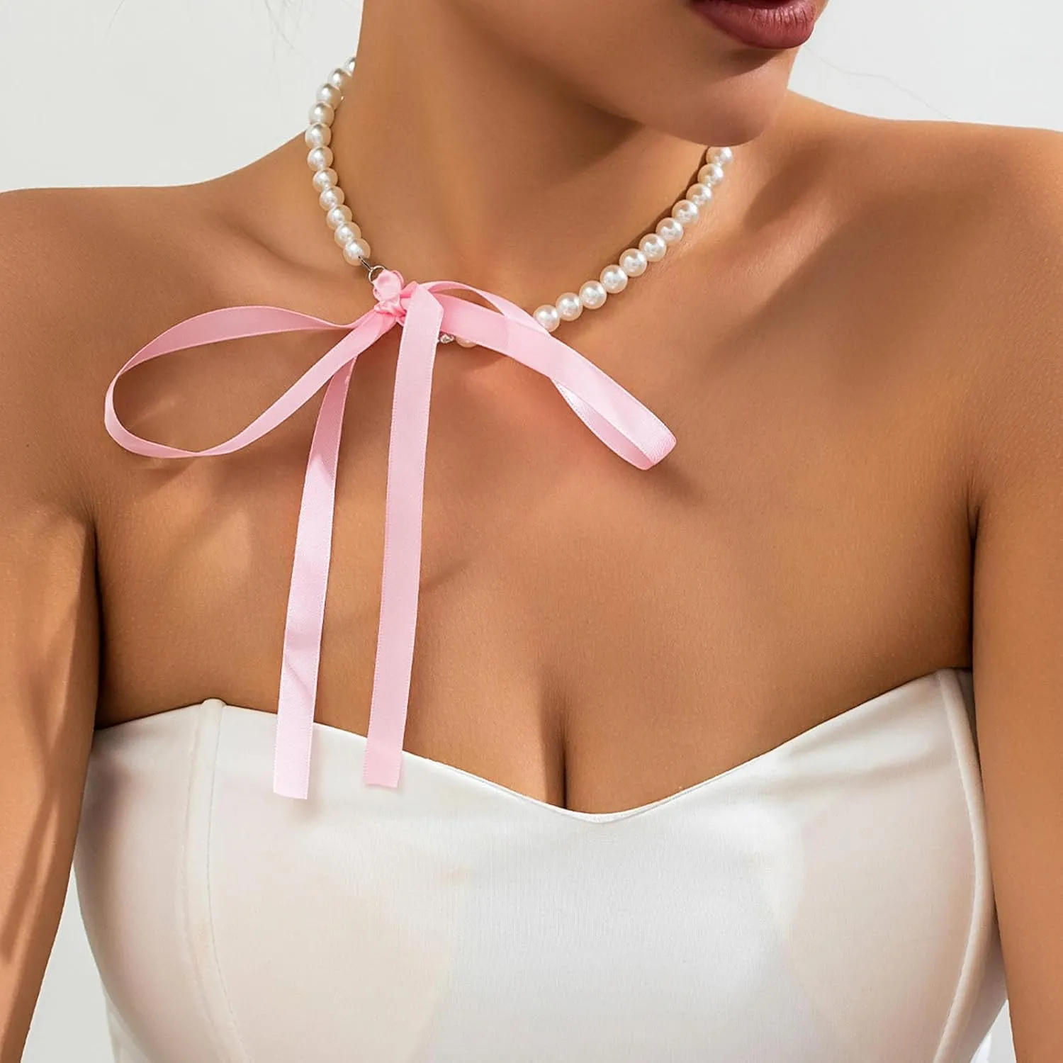 Vintage Pearl Ribbon Choker Necklace Black Ribbon Bow Necklace Round Pearl Long Bow Tie Up Necklaces Pearl Strand Collar Necklaces Jewelry for Women