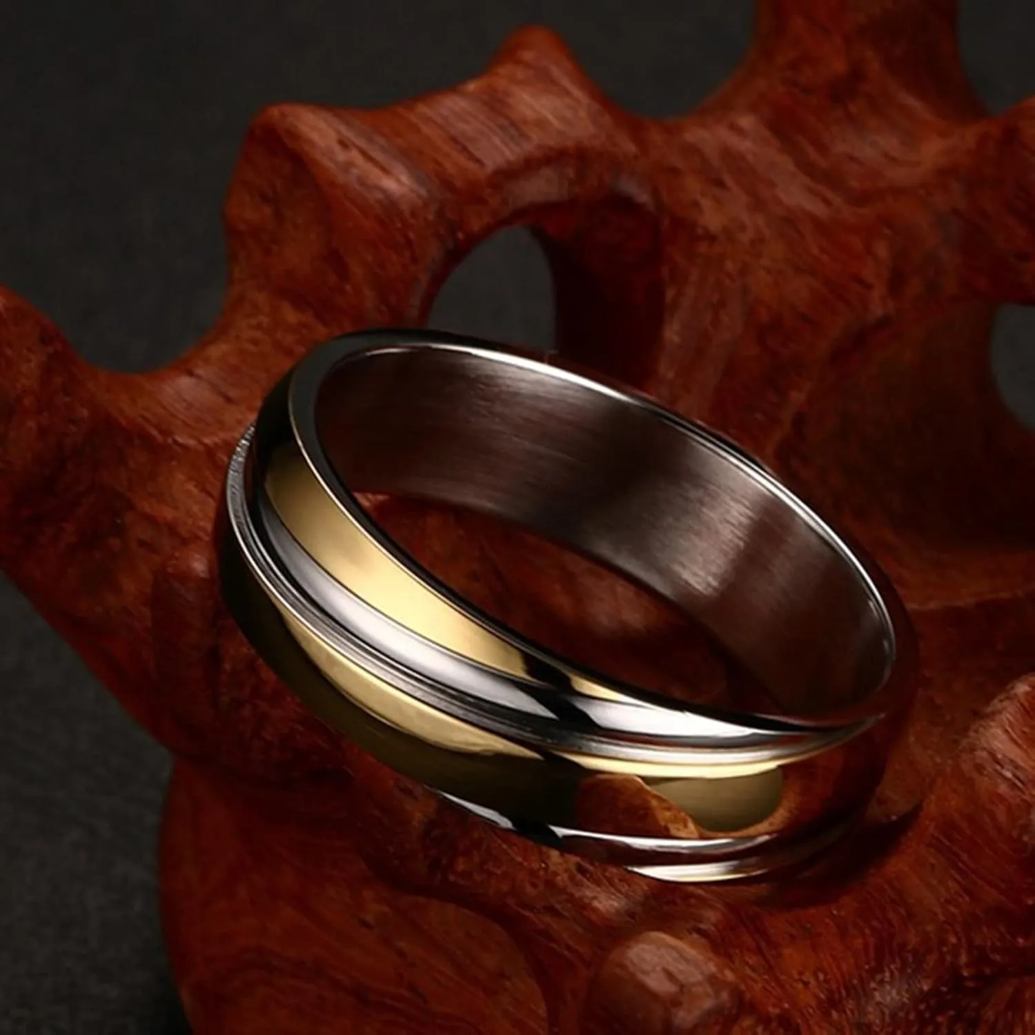 Wedding Ring for Men, Stainless Steel Rings for Men Gold Silver Ring 6mm Engagement Couple Rings