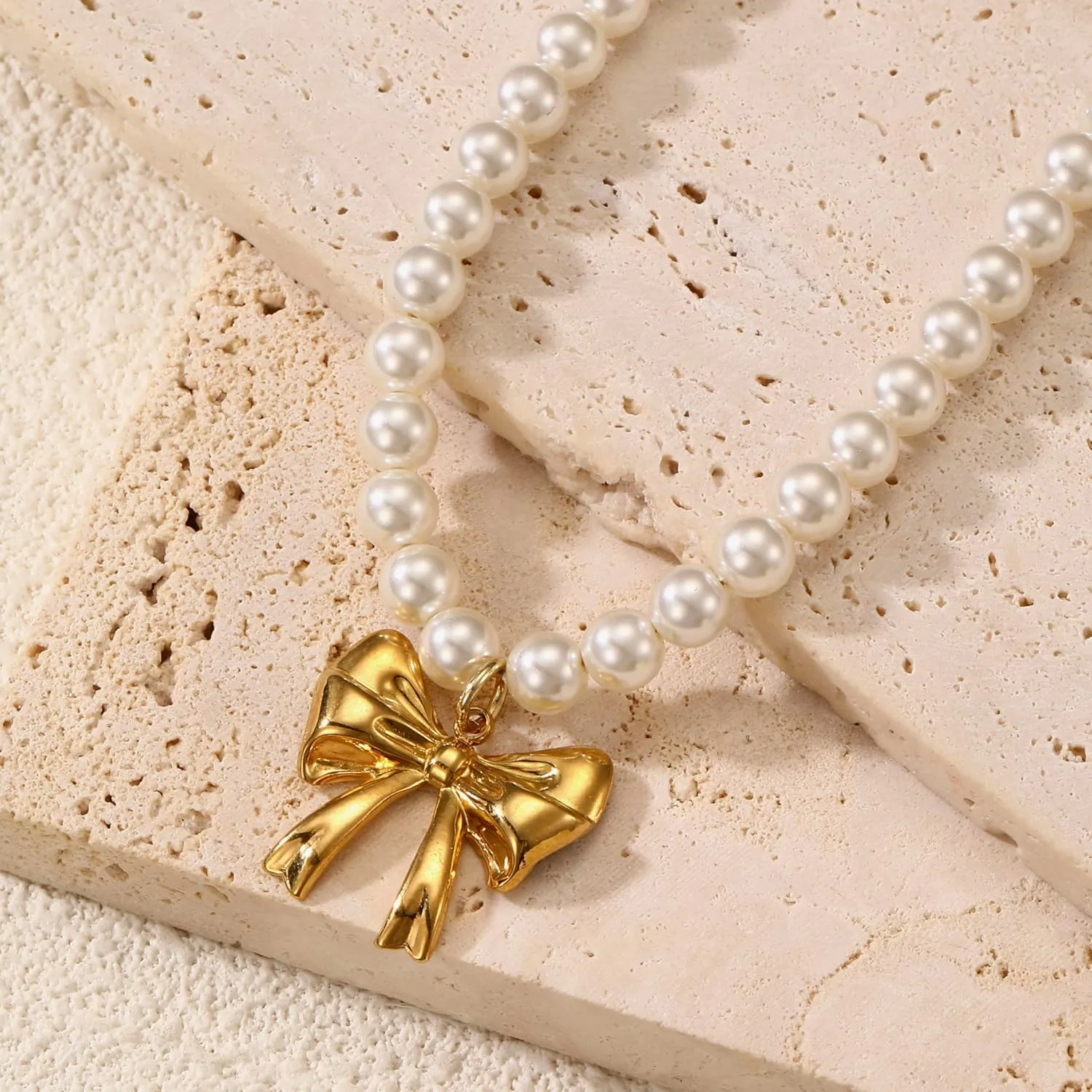 Women's Shell Pearl Choker Necklace, Trendy 14K Gold Plated Pearl Necklace With Pendant Exquisite Handmade Jewelry Gift