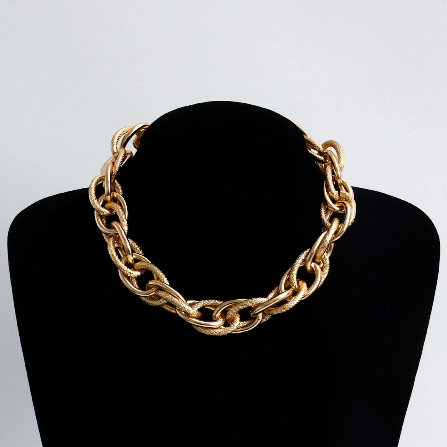 YOOESTORES82 Chunky Gold Cuban Chain Choker Necklaces,Trendy Punk Hip Hop Style Link Chain Necklaces,Dainty Exaggerated Accessories Jewelry Gifts for Women