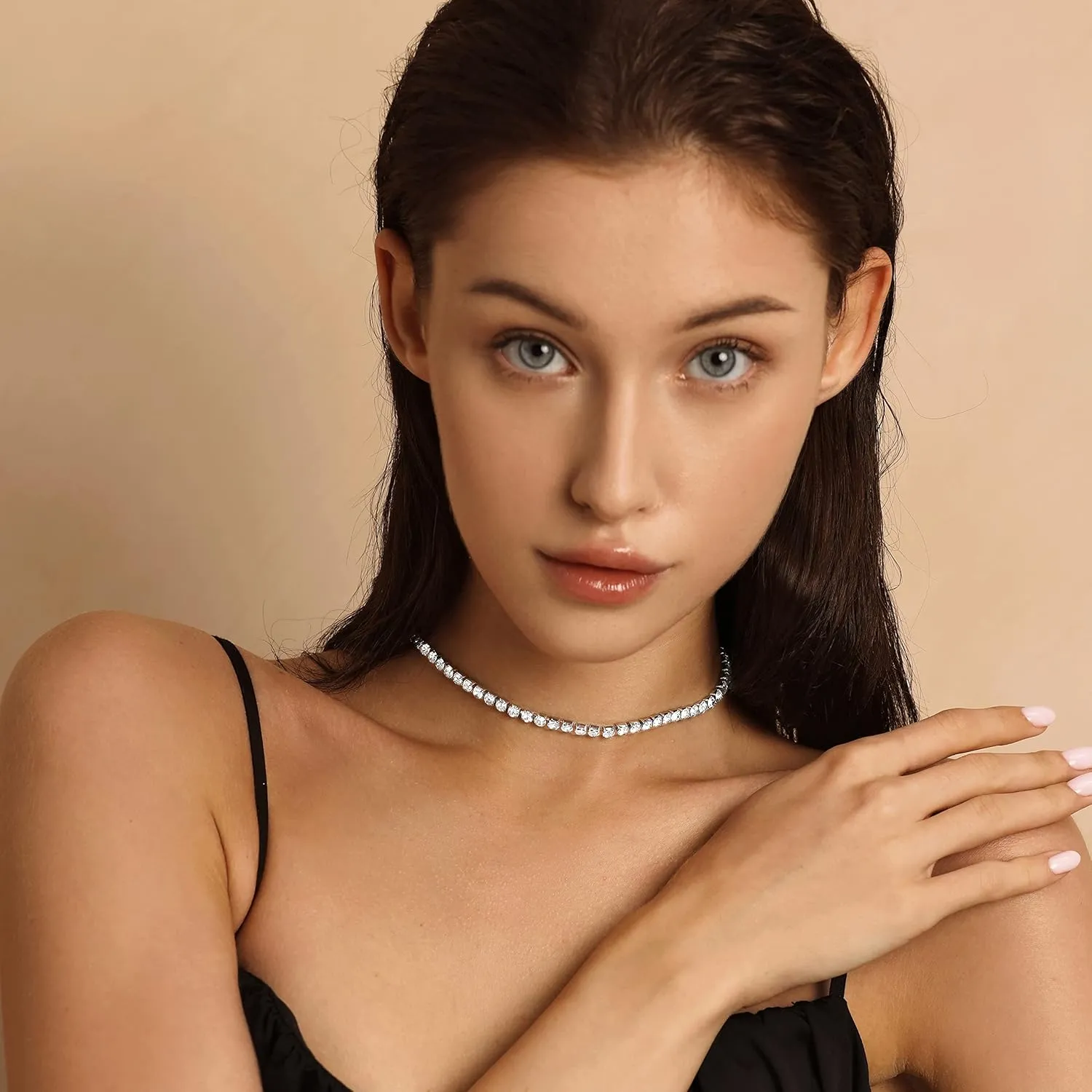 Zealmer Rhinestone Choker Necklaces Silver Sparkling Diamond Choker Crystal Rhinestone Glitter Necklace Gold Plated Jewelry Gifts for Women Bridal Wedding Bridesmaid